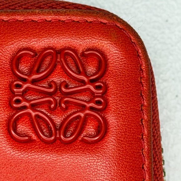 Loewe Anagram Continental Zip Wallet Red Leather Gold Hardware | Authenticated - Picture 11 of 11